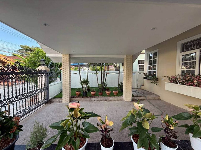 4 Bedroom Pool Villa for Rent in Ban Seanschai Pattaya - photo 7