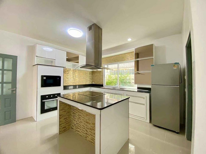5 Bedroom Pool Villa for Rent in Sukhumvit Pattaya - photo 8