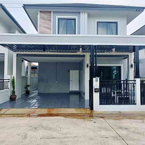 3 Bedroom Pool Villa for Rent in Nongprue Паттая