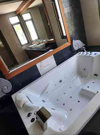8 Bedroom Pool Villa for Rent in Maenam Паттая