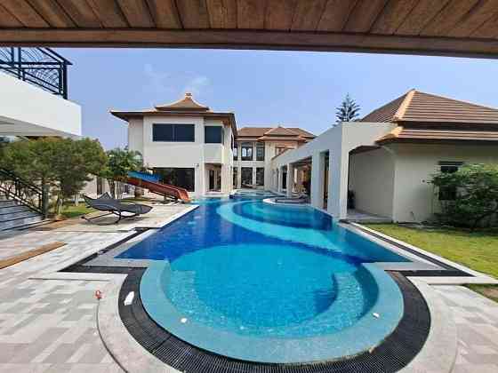 8 Bedroom Pool Villa for Rent in Maenam Паттая