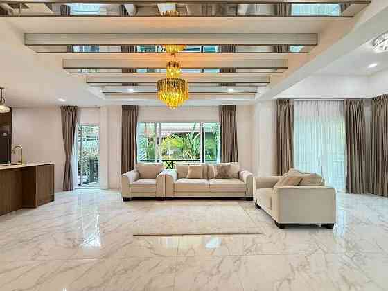 4 Bedroom Pool Villa for Rent in Central Park Pattaya