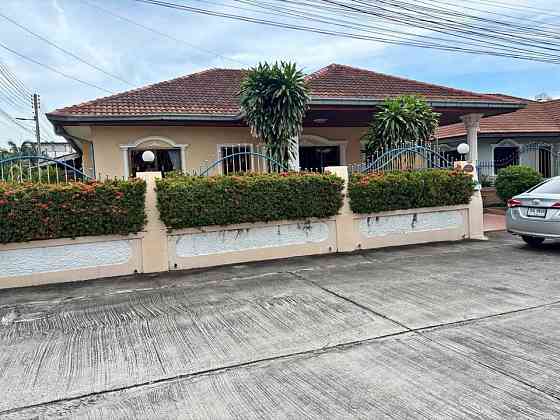 3 Bedroom Pool Villa for Rent in Jomtien Паттая