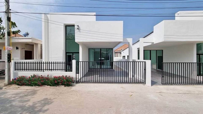 3 Bedroom House for Rent in Soi Siam Pattaya - photo 1