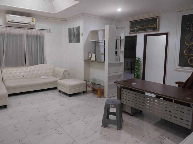 Villa avec piscine de 4 chambres à louer à Ekkamongkol 4 Pattaya - photo 9