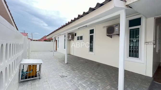 4 Bedroom Pool Villa for Rent in East Pattaya Pattaya - photo 7
