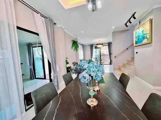 4 Bedroom Pool Villa for Rent in Patta Prime Village Pattaya