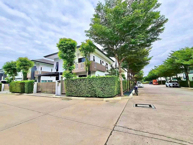 4 Bedroom Pool Villa for Rent in Chonburi Pattaya - photo 1