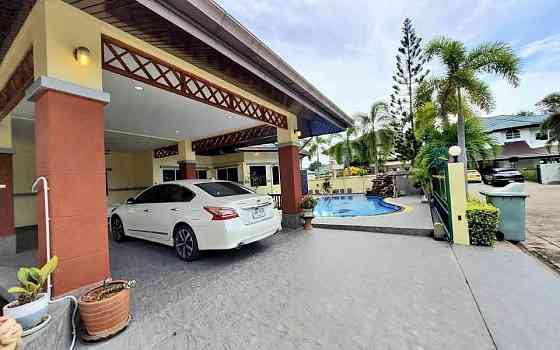 3 Bedroom Pool Villa for Rent in Pattaya Pattaya