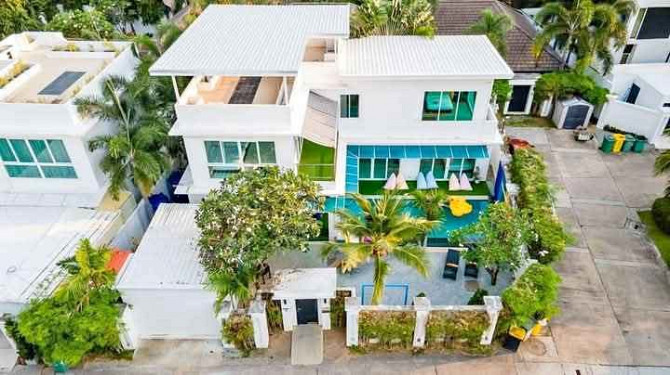 5 Bedroom Pool Villa for Rent in Jomtien Pattaya - photo 1