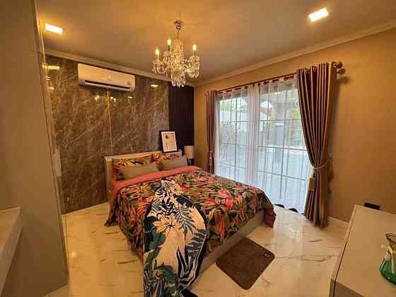 5 Bedroom Pool Villa for Rent in Fanthip Village Pattaya