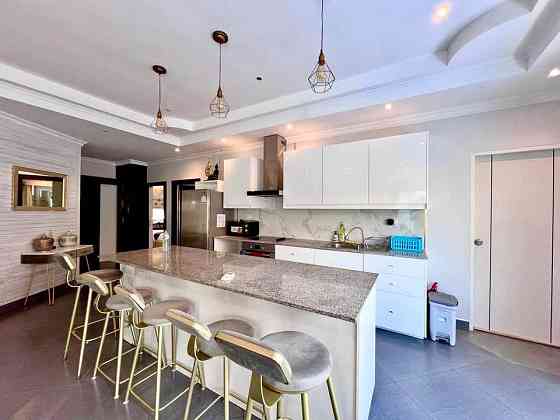 4 Bedroom Pool Villa for Rent in Pattaya Pattaya