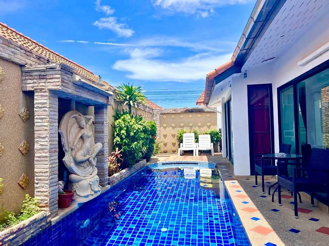 4 Bedroom Pool Villa for Rent in Pattaya Pattaya - photo 2