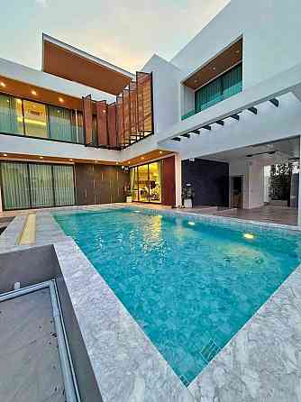 4 Bedroom Pool Villa for Rent in Jomtien Pattaya