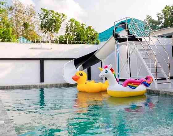 6 Bedroom Pool Villa for Rent in Pattaya Pattaya