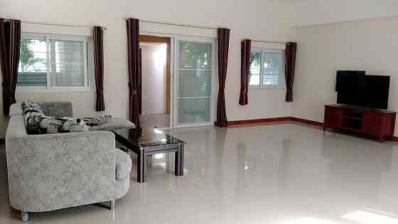 4 Bedroom Pool Villa for Rent in Khao Talo พัทยา