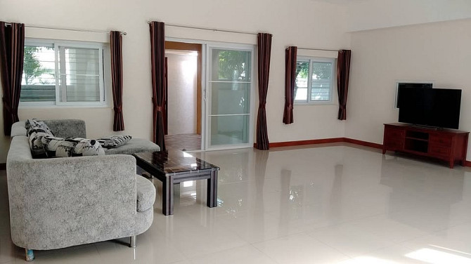 4 Bedroom Pool Villa for Rent in Khao Talo Pattaya - photo 5