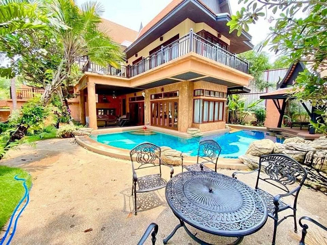 4 Bedroom Pool Villa for Rent in Na Jomtien Pattaya - photo 1