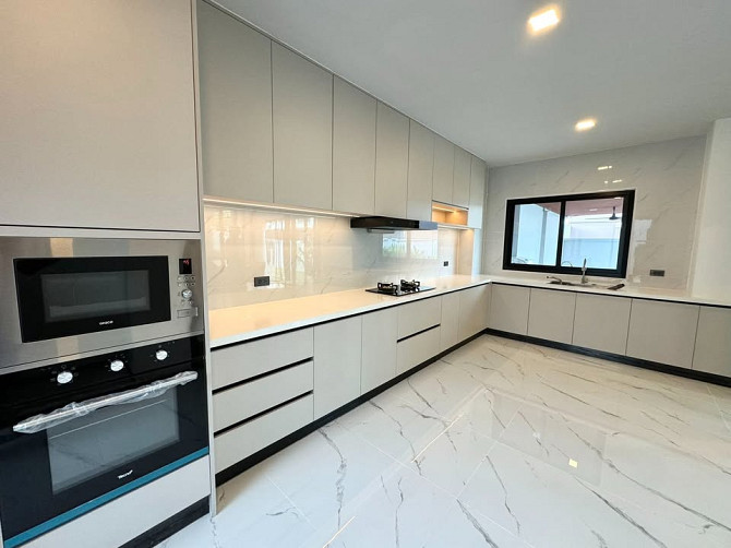 5 Bedroom Pool Villa for Rent in Pattaya Pattaya - photo 8