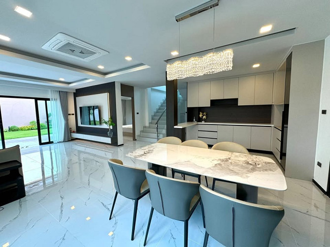 5 Bedroom Pool Villa for Rent in Pattaya Pattaya - photo 7