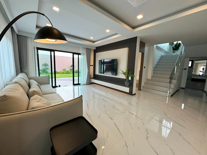5 Bedroom Pool Villa for Rent in Pattaya Pattaya - photo 6