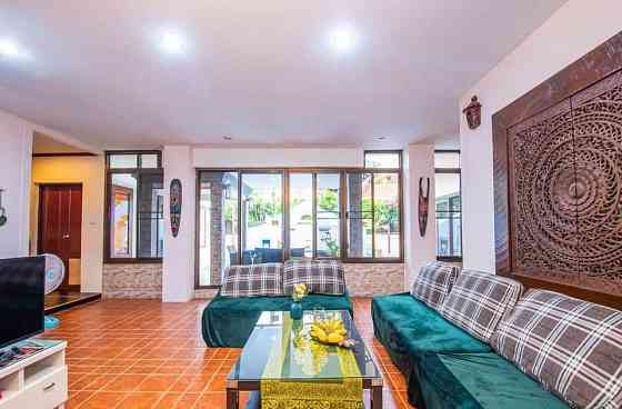 4 Bedroom Pool Villa for Rent in Pratumnak Pattaya