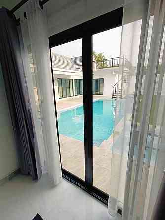 4 Bedroom Pool Villa for Rent in Pattaya Pattaya