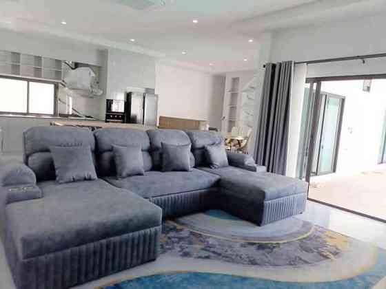 4 Bedroom Pool Villa for Rent in Pattaya Pattaya