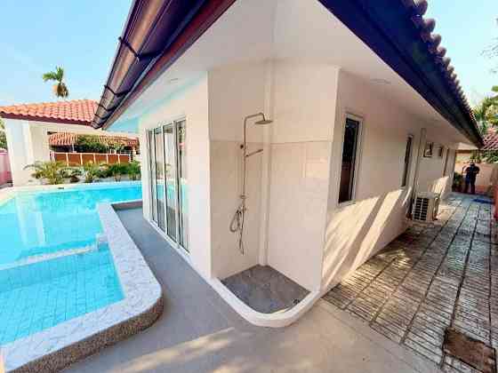 4 Bedroom Pool Villa for Rent in Na Jomtien พัทยา