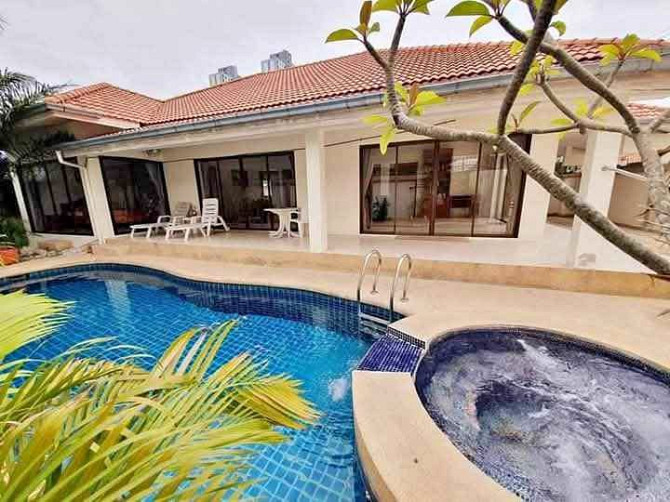 3 Bedroom Pool Villa for Rent in Jomtien Pattaya - photo 1