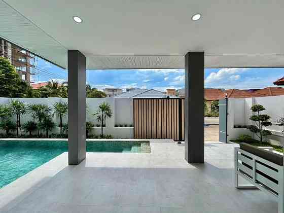 4 Bed Pool Villa for Rent in Jomtien Pattaya