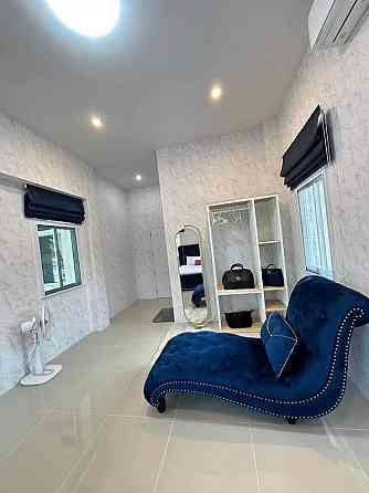 6 Bedroom Pool Villa for Rent in Huay Yai Паттая