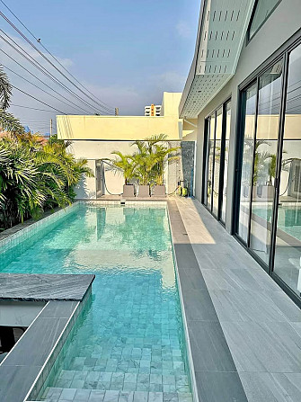 4 Bedroom Pool Villa for Rent in Jomtien Pattaya - photo 1