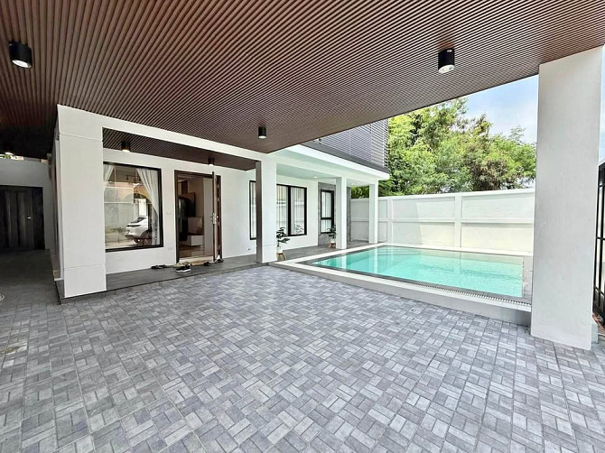 6 Bedroom Pool Villa for Rent Pattaya - photo 1