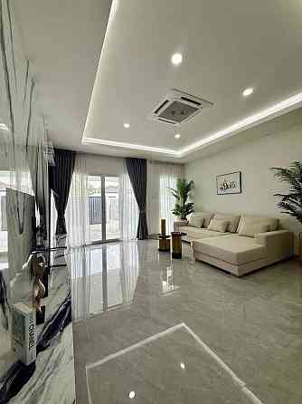 4 Bedroom Pool Villa for Rent Seaside พัทยา