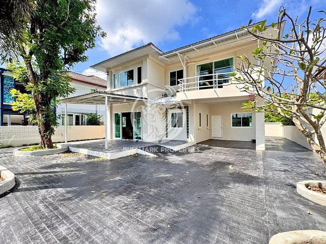 3 Bedroom Pool Villa for Rent in East Pattaya Pattaya - photo 1