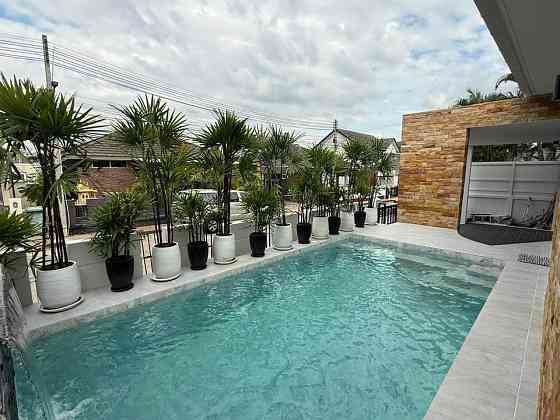 4 Bedroom Pool Villa for Rent in Central Park Hillside Pattaya