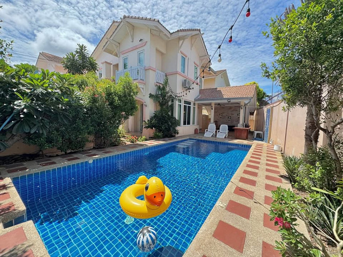 4 Bedroom Pool Villa for Rent in Jomtien Pattaya - photo 2
