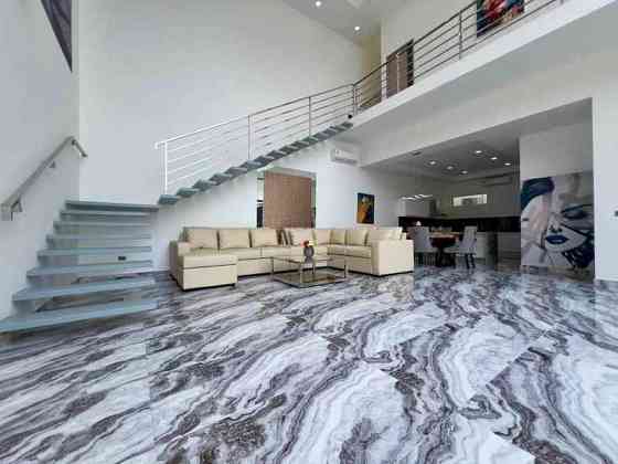 6 Bedroom Pool Villa for Rent in Pattaya Pattaya