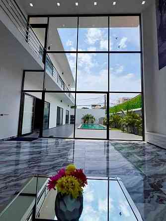 6 Bedroom Pool Villa for Rent in Pattaya Pattaya