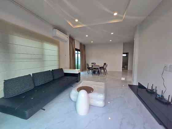 4 Bedroom Pool Villa for Rent in Thung Klom Talman พัทยา