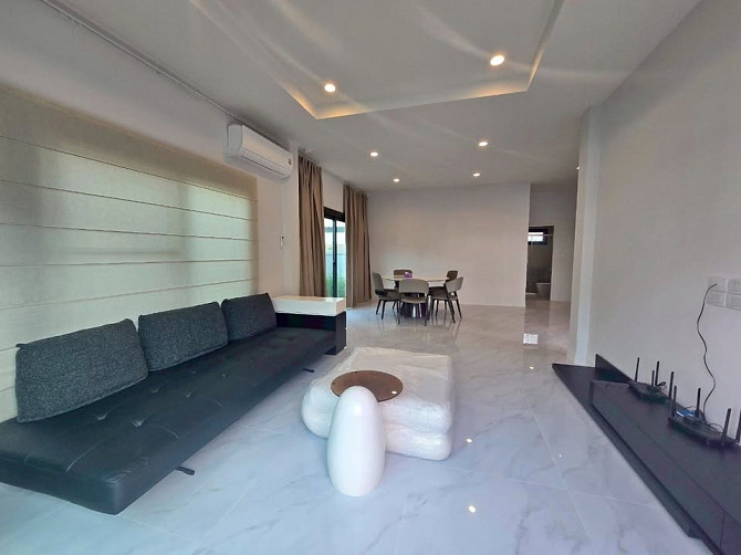 4 Bedroom Pool Villa for Rent in Thung Klom Talman Pattaya - photo 1