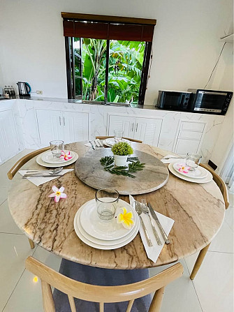 House with Bedrooms: 4 and Bathrooms: 3 Phuket - photo 3