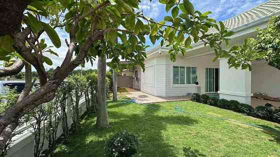 3 Bedroom Pool Villa for Rent in Chonburi Паттая