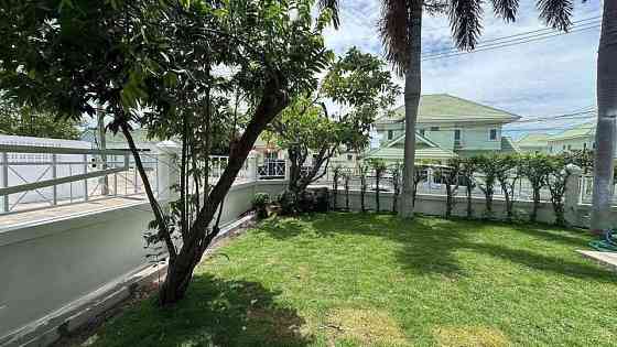 3 Bedroom Pool Villa for Rent in Chonburi Паттая