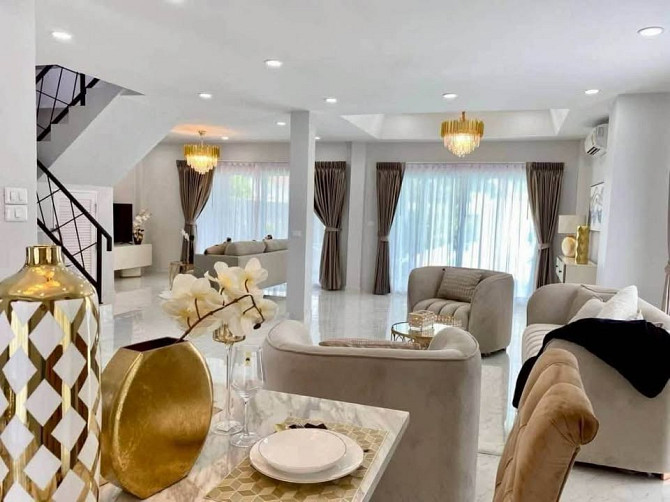5 Bedroom Pool Villa for Rent in Jomtien Pattaya - photo 3