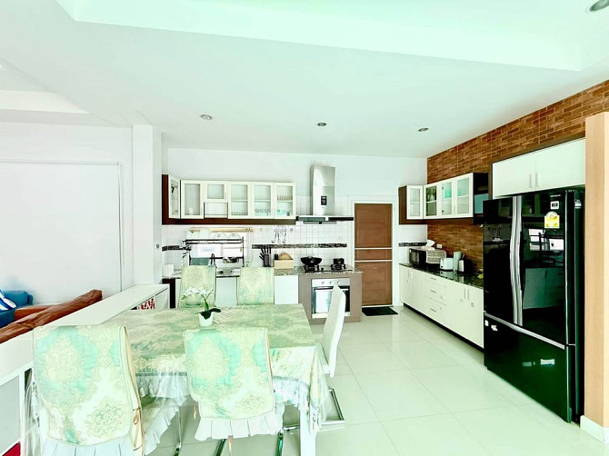 3 Bed Pool Villa for Rent in Huai Yai Pattaya - photo 7