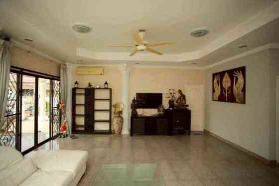 3 Bedroom Pool Villa for Rent in Nong Prue Паттая