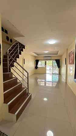 2 Bedroom Townhouse for Rent in Central Pattaya Pattaya