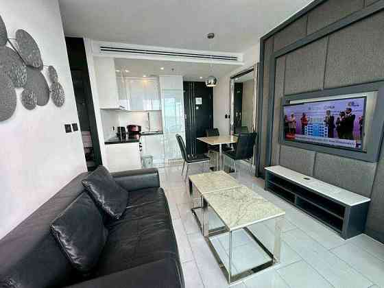 1 Bed Condo for Rent with Sea View Pattaya